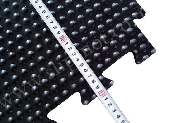 Heavy Duty Rubber Stable Matting – Reversible, High Profile Bubble & Ribbed Patterns, Insulating & Cushioning for Horses, Easy to Clean, Durable Rubber