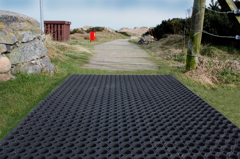 Rubber Grass Mat Roll – Heavy-Duty, Non-Slip, Permeable Matting for Lawns, Playgrounds & Walkways – Weatherproof & Easy to Install